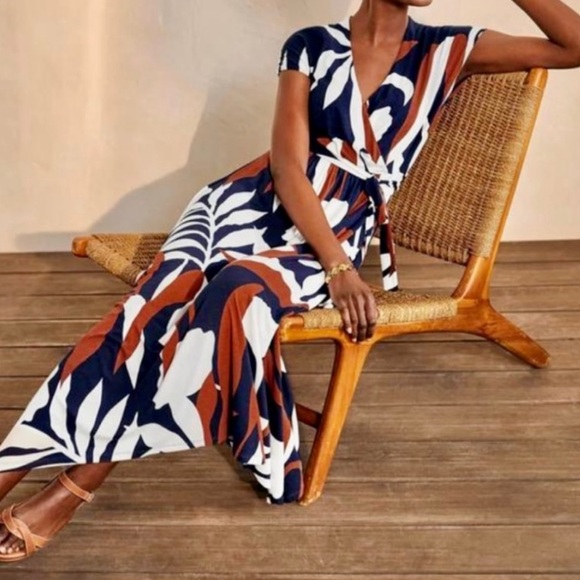 Boden Eleanor Jersey Faux Wrap Midi Dress - Picture 4 of 10